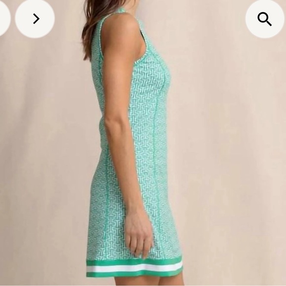 Southern Tide Lyllee ST Geo Printed UPF Performance Dress - Picture 3 of 8